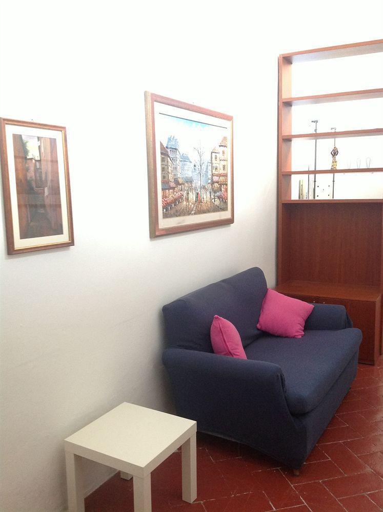 B&B Duccio Di Buoninsegna เซียนา ภายนอก รูปภาพ
